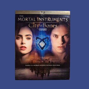5/$25 The Mortal Instruments: City of Bones – Blu-ray